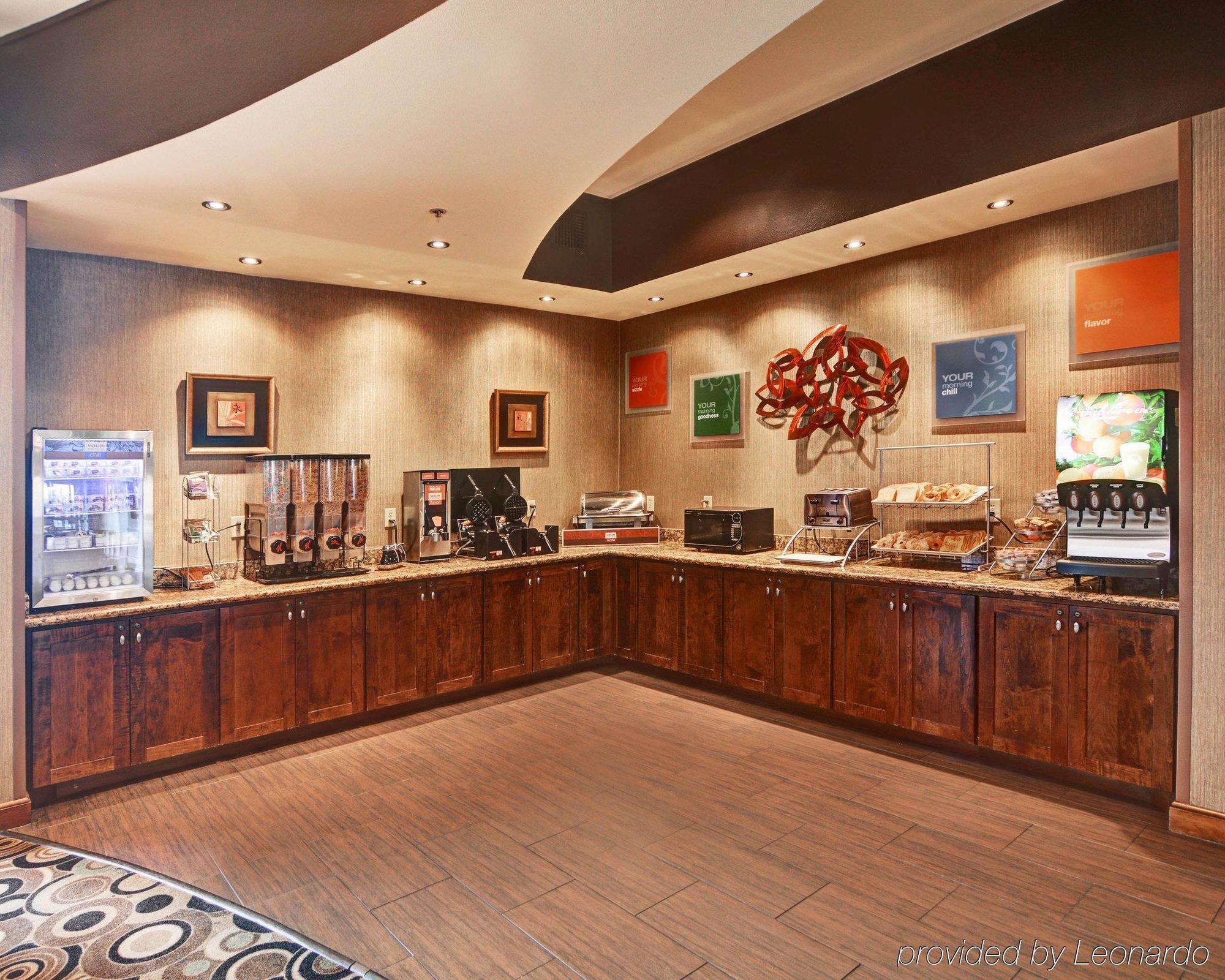 נורת' ריצ'לנד הילס Comfort Suites Near Northeast Mall מראה חיצוני תמונה